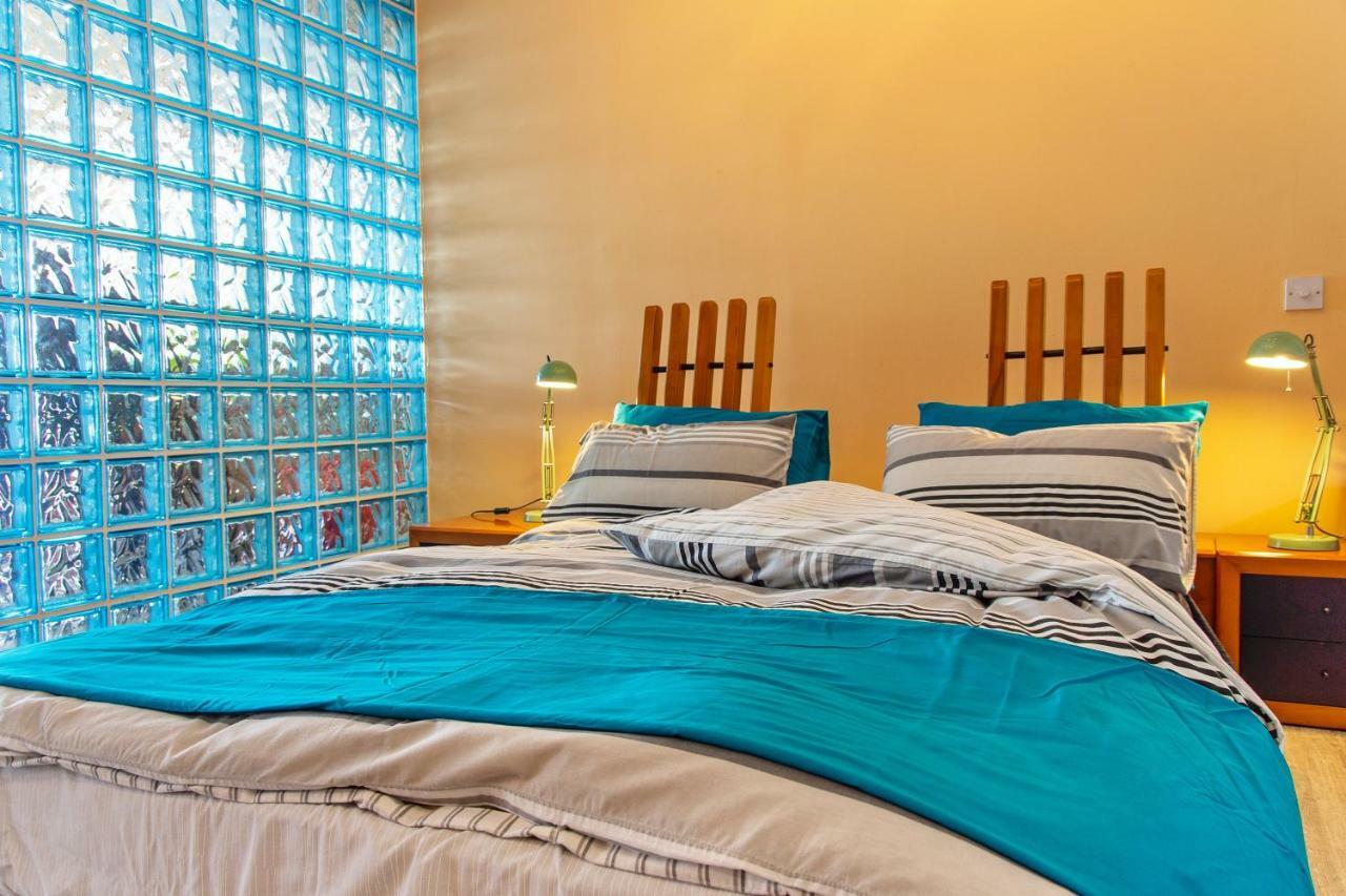 Morpheus Apartment Лимасол Екстериор снимка